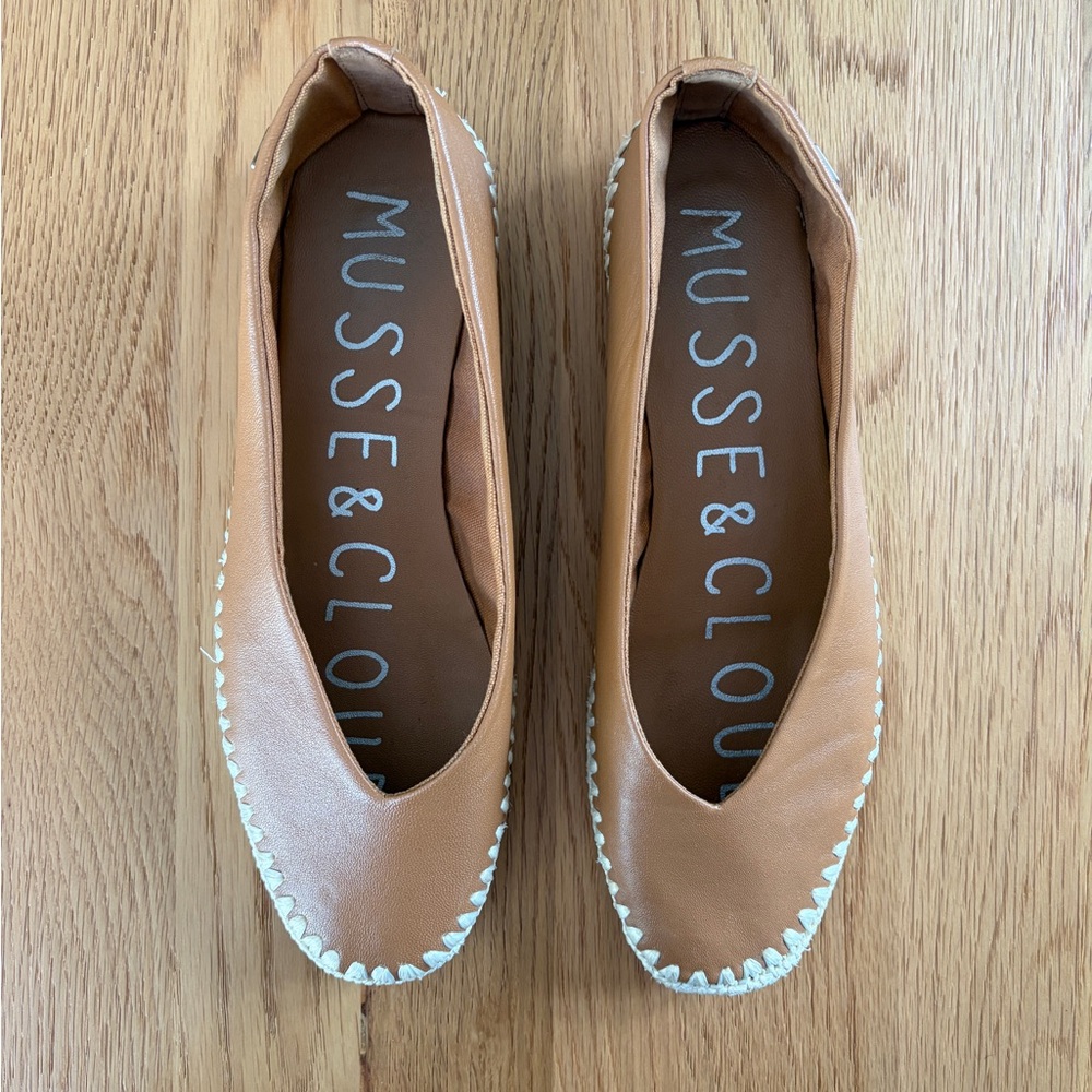 Leather Ballet Flats Tan Beige Size 8.5